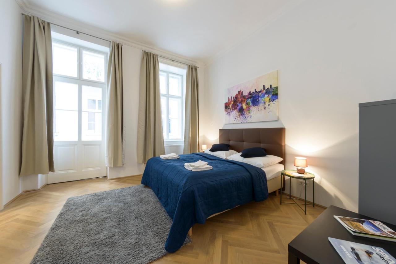 Appartement Senator Stephansplatz By Ichbucheat Wenen
